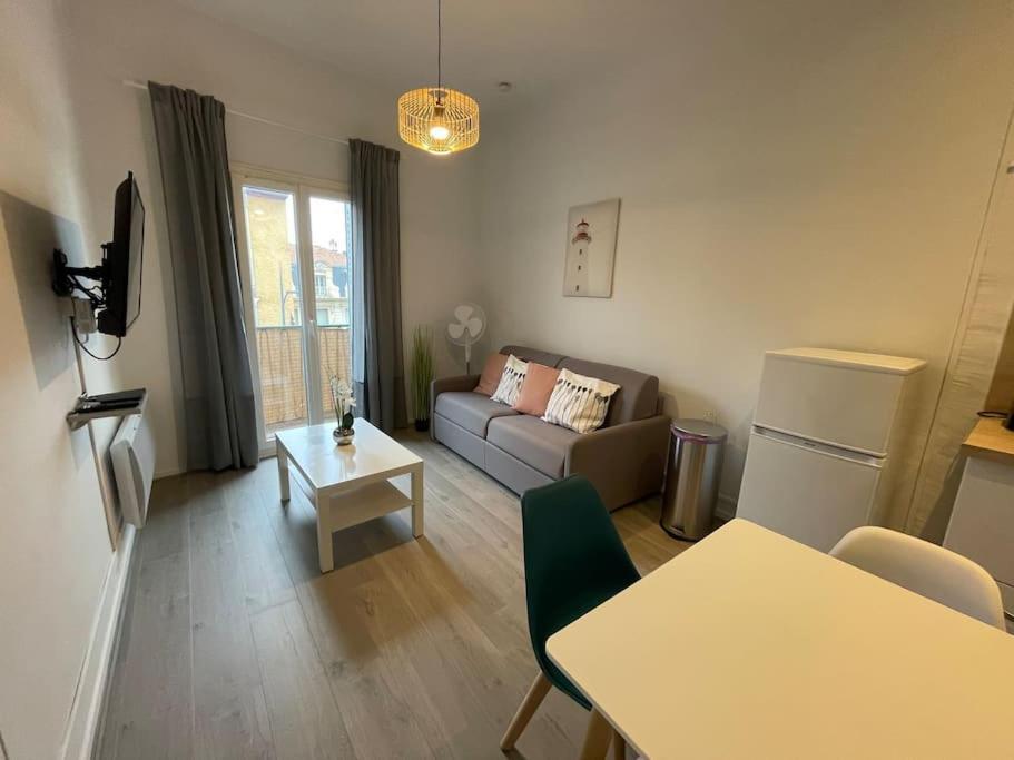 Cosy T3 Proche Gare Et Polygone Apartamento Béziers Exterior foto